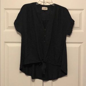 NWOT Front Tie Shirt